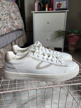 Sz 9 Tretorn Women's White Casual Synthetic Sneaker